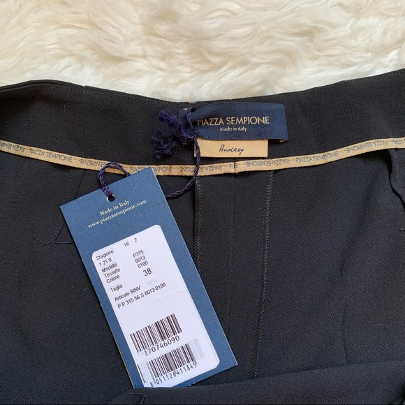 Piazza Sempione Audrey Straight Leg Capri Pants 4 - Picture 8 of 13